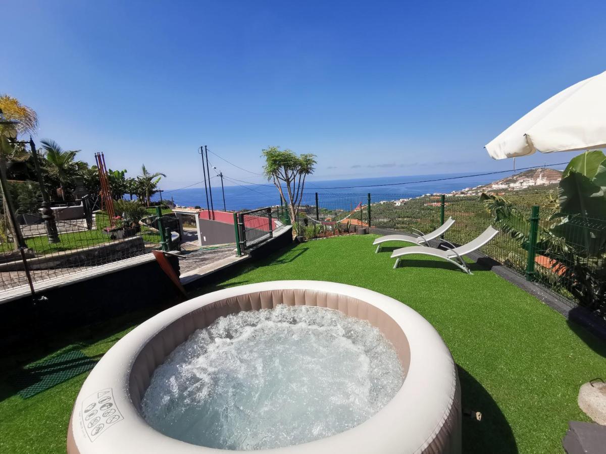 Villa Nova Madeira In Funchal Casa A And B Eksteriør billede